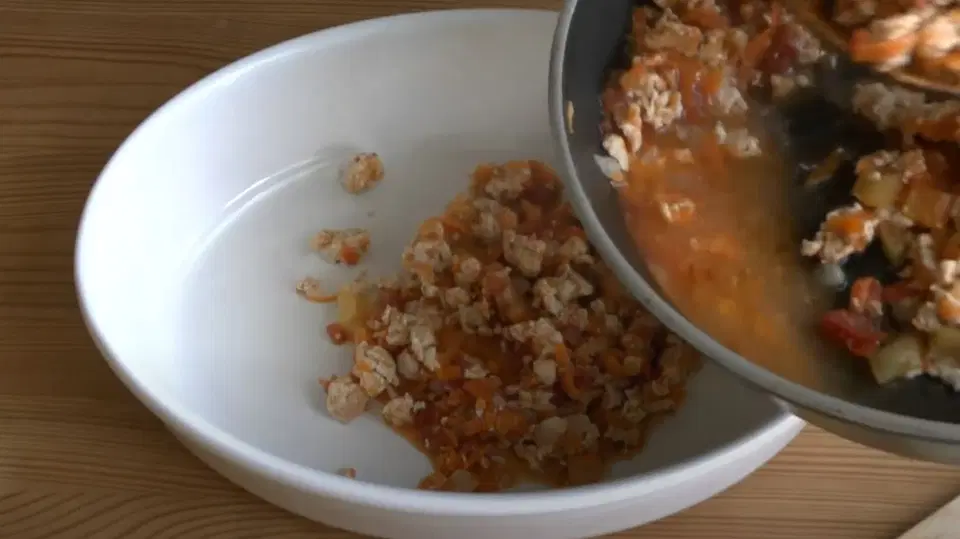 Бифарше (запеканка из картофельного пюре и куриного фарша) — шаг 11