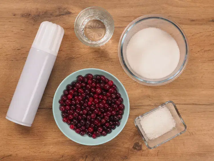 Желе из калины — шаг 1