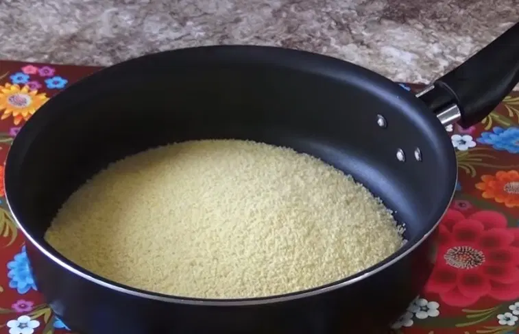 Кускус на гарнир — шаг 1