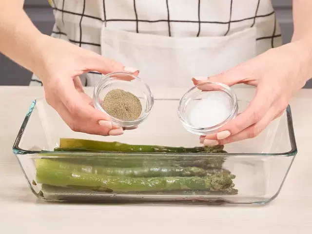 Зеленая спаржа — шаг 3