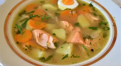 Уха из красной рыбы
