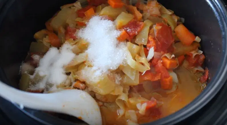 Простой рецепт кабачковой икры с помидорами в мультиварке — шаг 8