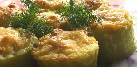 Кабачки, фаршированные мясом в духовке