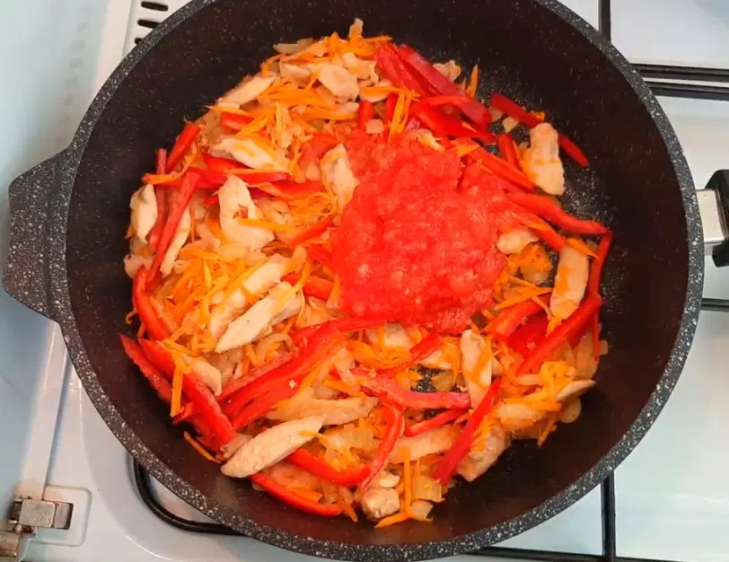 Лапша удон с курицей и овощами — шаг 3