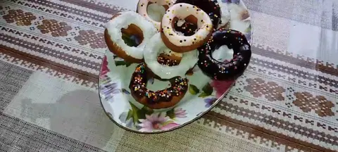 Пончики глазированные