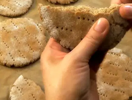 Бездрожжевые ржаные лепешки — шаг 4