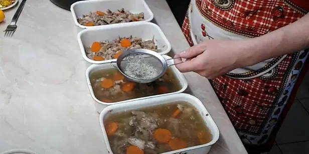 Холодец из свиной головы — шаг 3