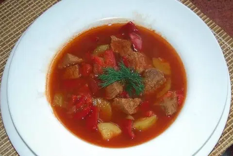 Венгерский гуляш с говядиной