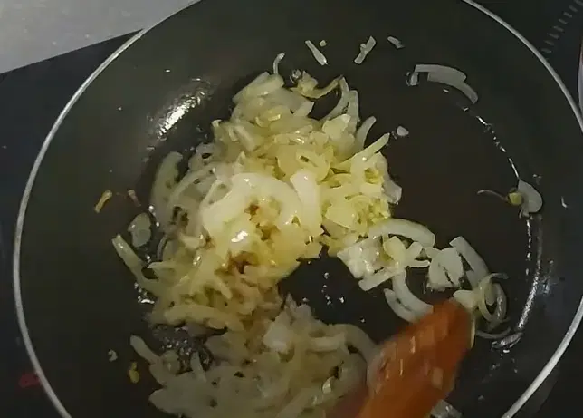 Харчо из свиных ребрышек — шаг 2
