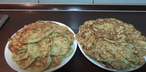 Оладьи из цукини с чесноком