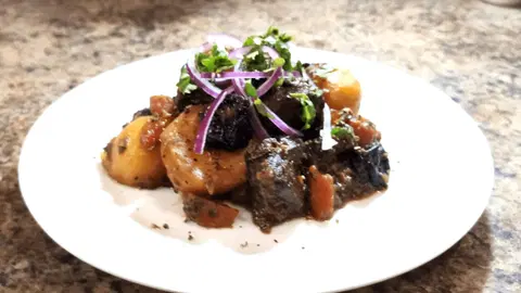 Жаркое из мяса лосятины