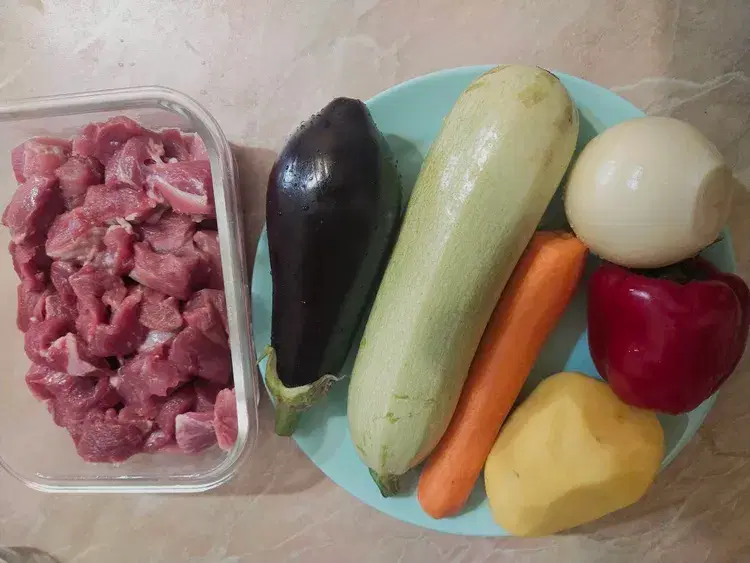 Лагман с кабачком — шаг 1
