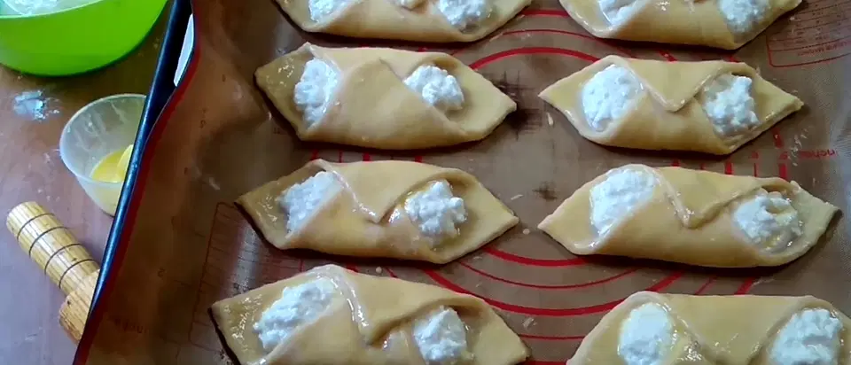 Лакомка с творогом — шаг 4