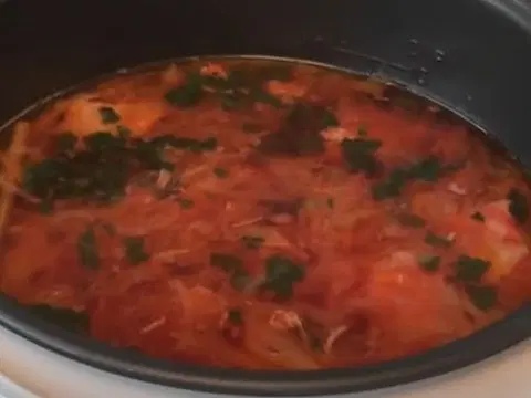 Рецепт борща со свеклой и капустой в мультиварке