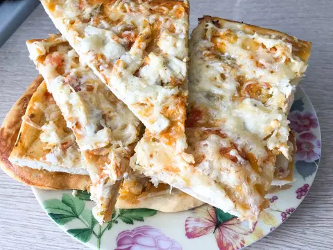 Пицца с курицей