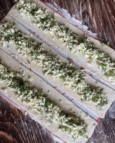 Пирог с адыгейским сыром — шаг 3