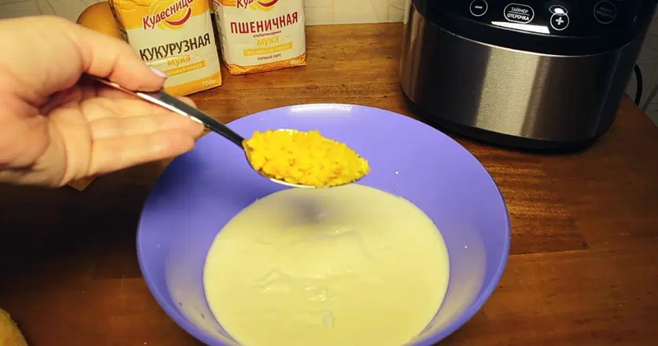 Апельсиновый пирог в мультиварке с кукурузной мукой — шаг 3