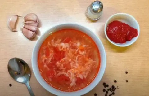 Томатный суп с морепродуктами