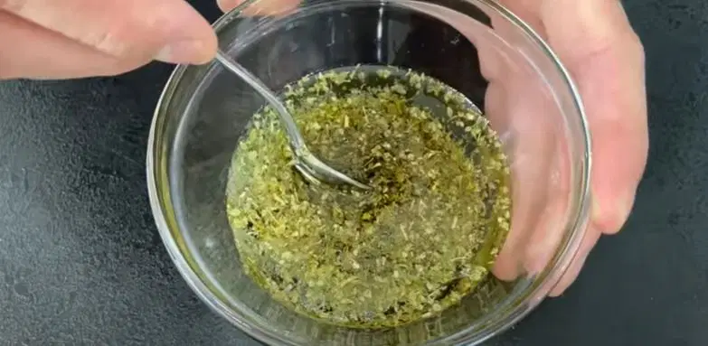 Греческий салат с бальзамическим уксусом — шаг 1
