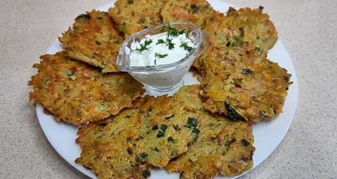 Картофельные драники с колбасой