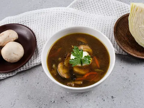 Капустняк с грибами