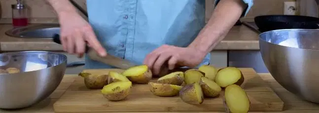 Картофельные ньокки с базиликом — шаг 3