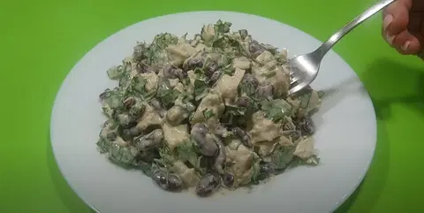 Салат Наполи с фасолью
