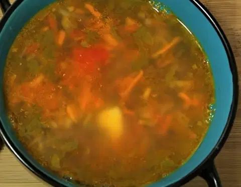Суп с фасолью консервированной и курицей