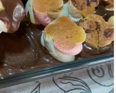 Маршмеллоу с шоколадом