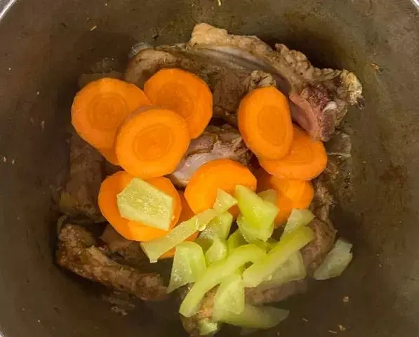 Шурпа со свиными ребрышками — шаг 2