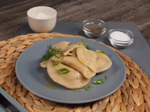 Вареники с грибами