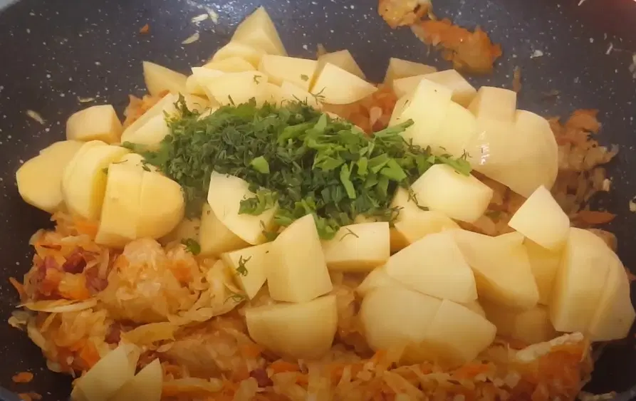 Солянка с капустой — шаг 5