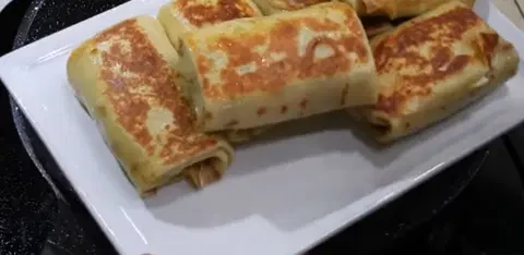 Домашние тонкие блинчики с фаршем