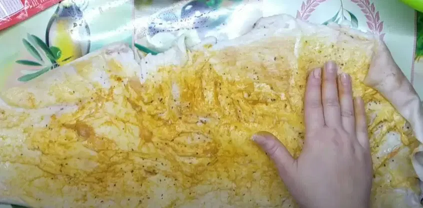 Рулет из свиной шкурки — шаг 2