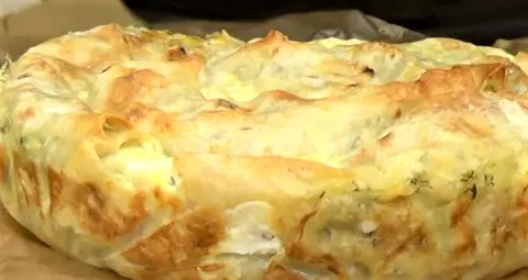 Пирог из лаваша с сыром в духовке