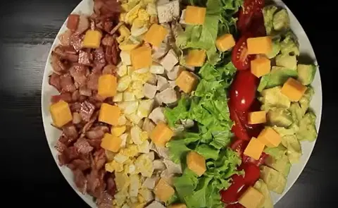 Кобб салат (Cobb Salad)