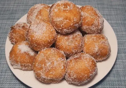 Банановые пончики