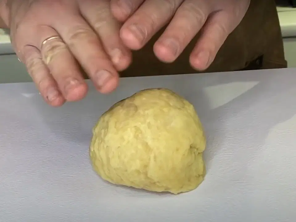 Венский штрудель с яблоками и корицей — шаг 2