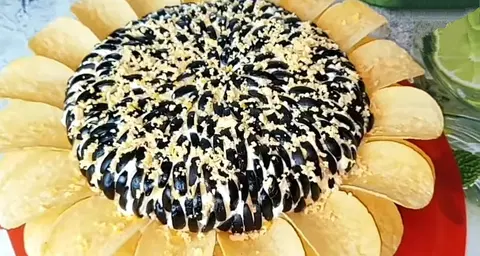 Салат "Подсолнух" 🌻 с курицей и грибами