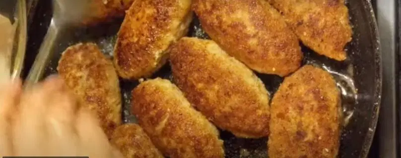 Котлеты из свиного фарша — шаг 3