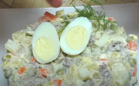 Оливье с говяжьим языком