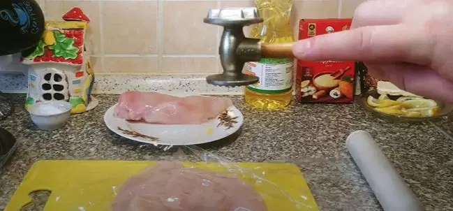 Шницель куриный по-венски — шаг 1