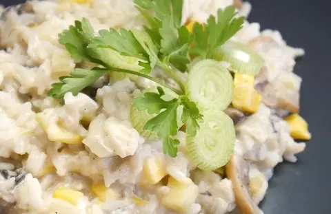 Рис с шампиньонами и цуккини