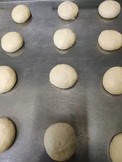 Булочки дрожжевые — шаг 2