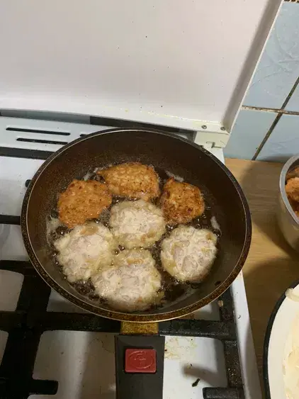 Мясные оладьи — шаг 3