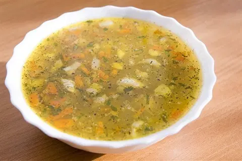 Рыбный суп из головы и хвоста форели