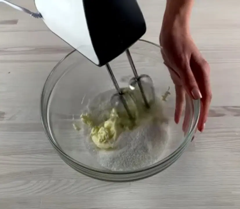 Классические шоколадные маффины с какао — шаг 2