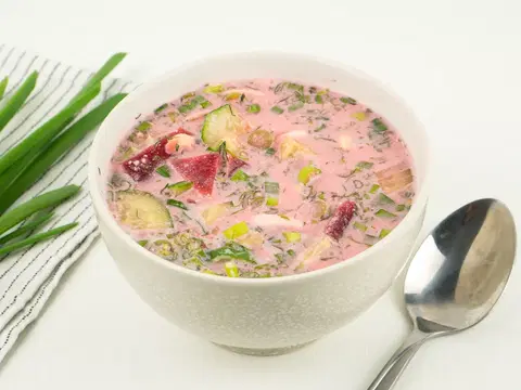 Свекольник с яйцом и огурцом