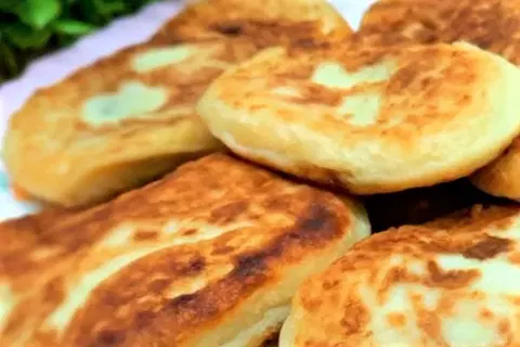 Котлеты из картофеля с грибами и луком