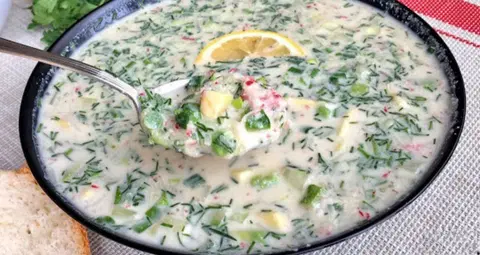 Овощная окрошка без яиц колбасы и картофеля